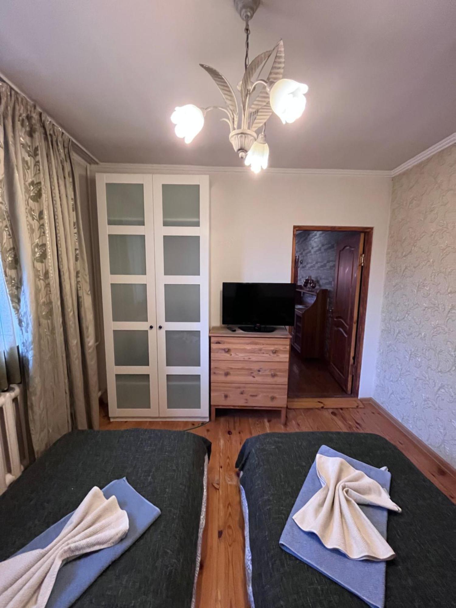 Memo'S Boutique Guesthouse Каракол Экстерьер фото