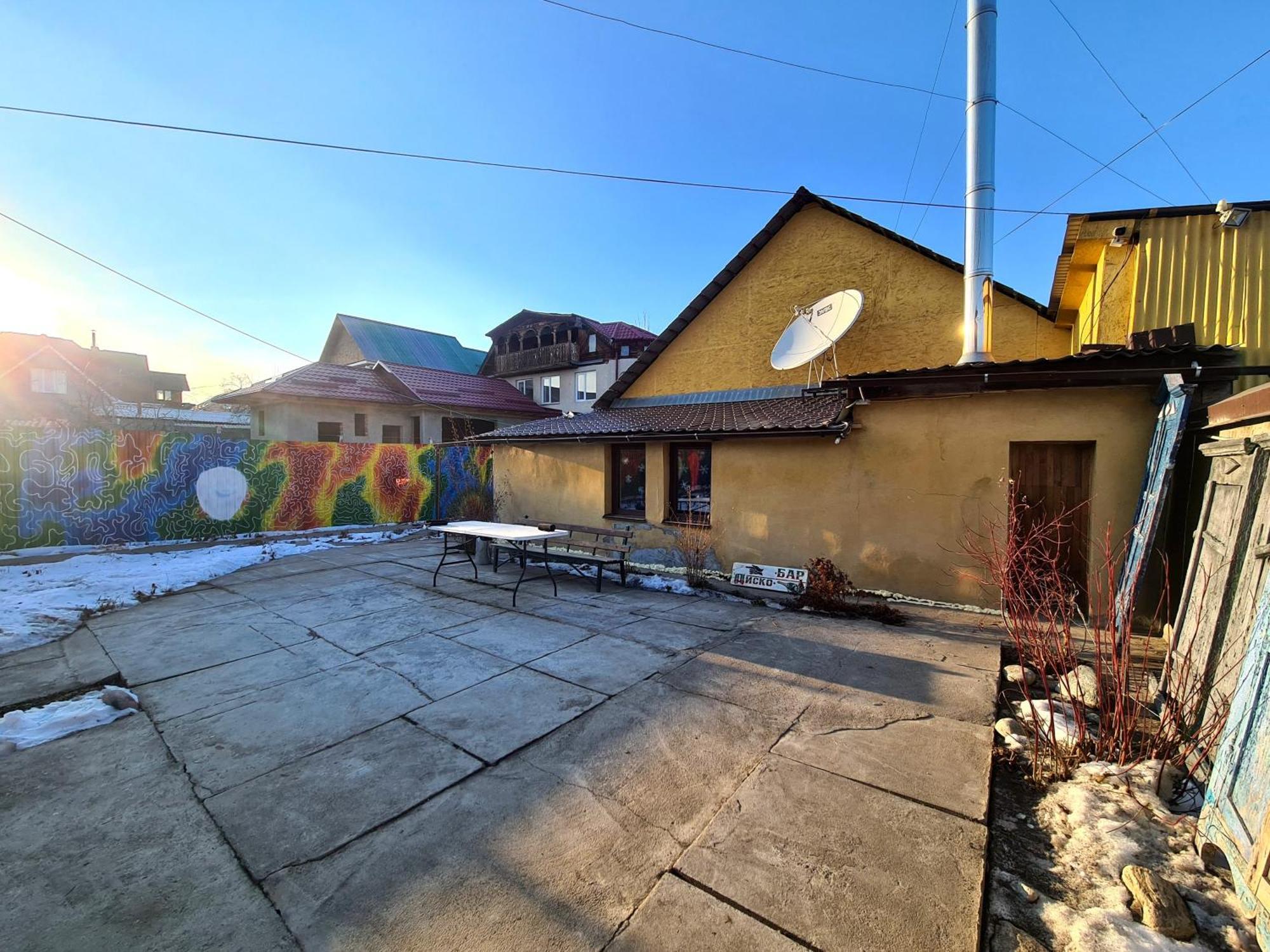 Memo'S Boutique Guesthouse Каракол Экстерьер фото
