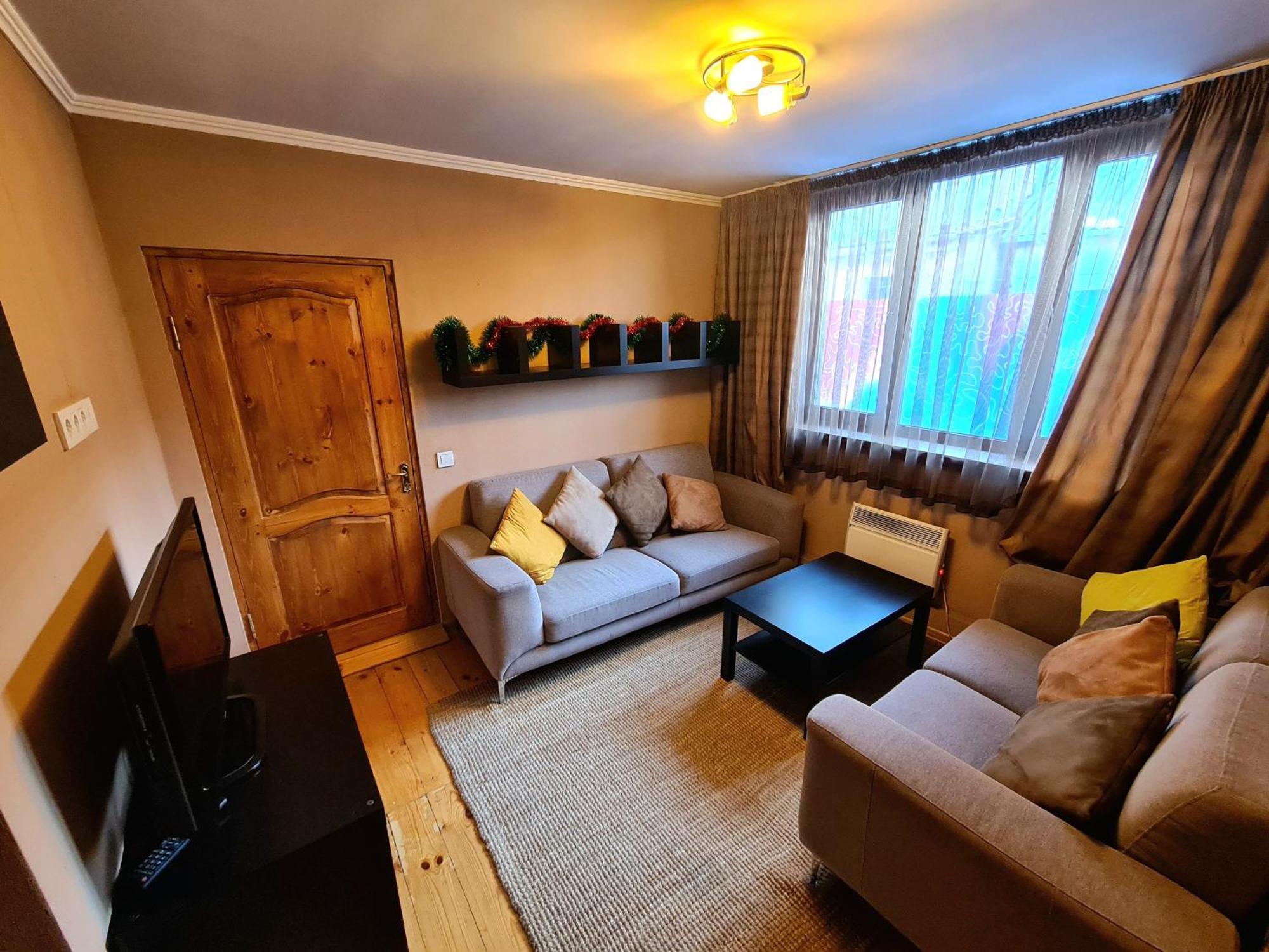 Memo'S Boutique Guesthouse Каракол Экстерьер фото