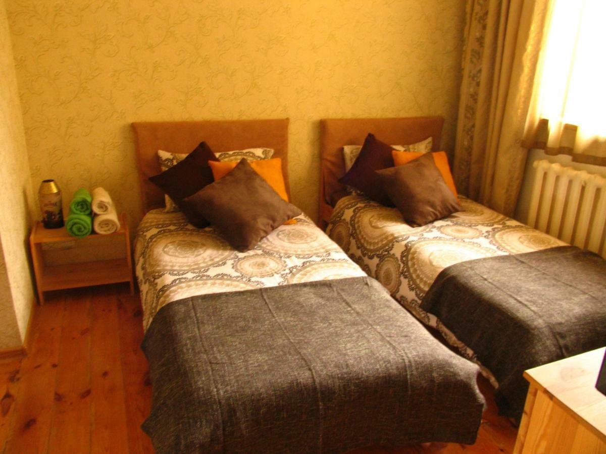 Memo'S Boutique Guesthouse Каракол Экстерьер фото